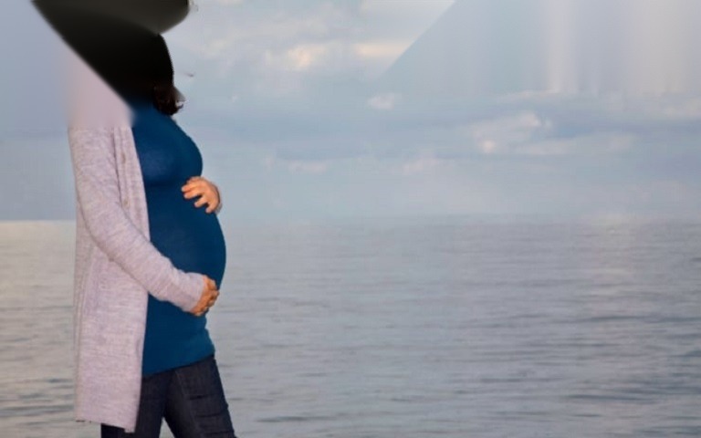 Đang có bầu nghỉ việc có được hưởng chế độ thai sản không?