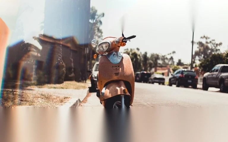 Pháp luật hiện hành quy định lệ phí trước bạ xe máy như thế nào?