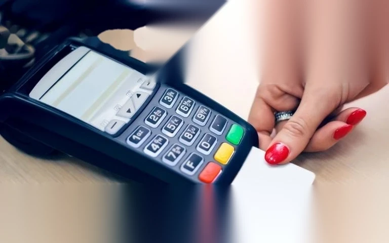 nop phat vi pham giao thong o ngan hang nao image 01