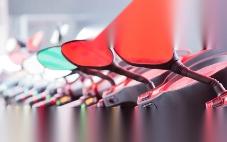 Mức phí và thủ tục nộp phí trước bạ xe máy điện