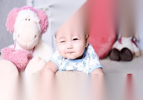 thay doi ho ten dan toc cua con nuoi