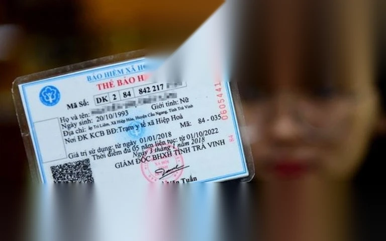the bao hiem y te khong co ngay thang sinh co sao khong image 01