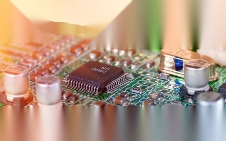 Thủ tục, thuế nhập khẩu linh kiện điện tử